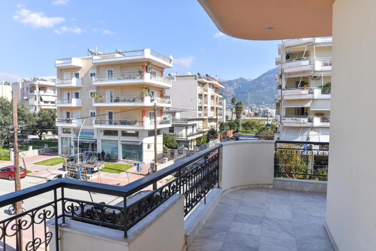 Kaliroon Seaside Apartment Calamata Exterior foto